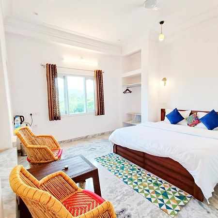 ホテル Prakash Ji'S Haveli -Luxurious Lakeside Retreat- ウダイプル 部屋 写真